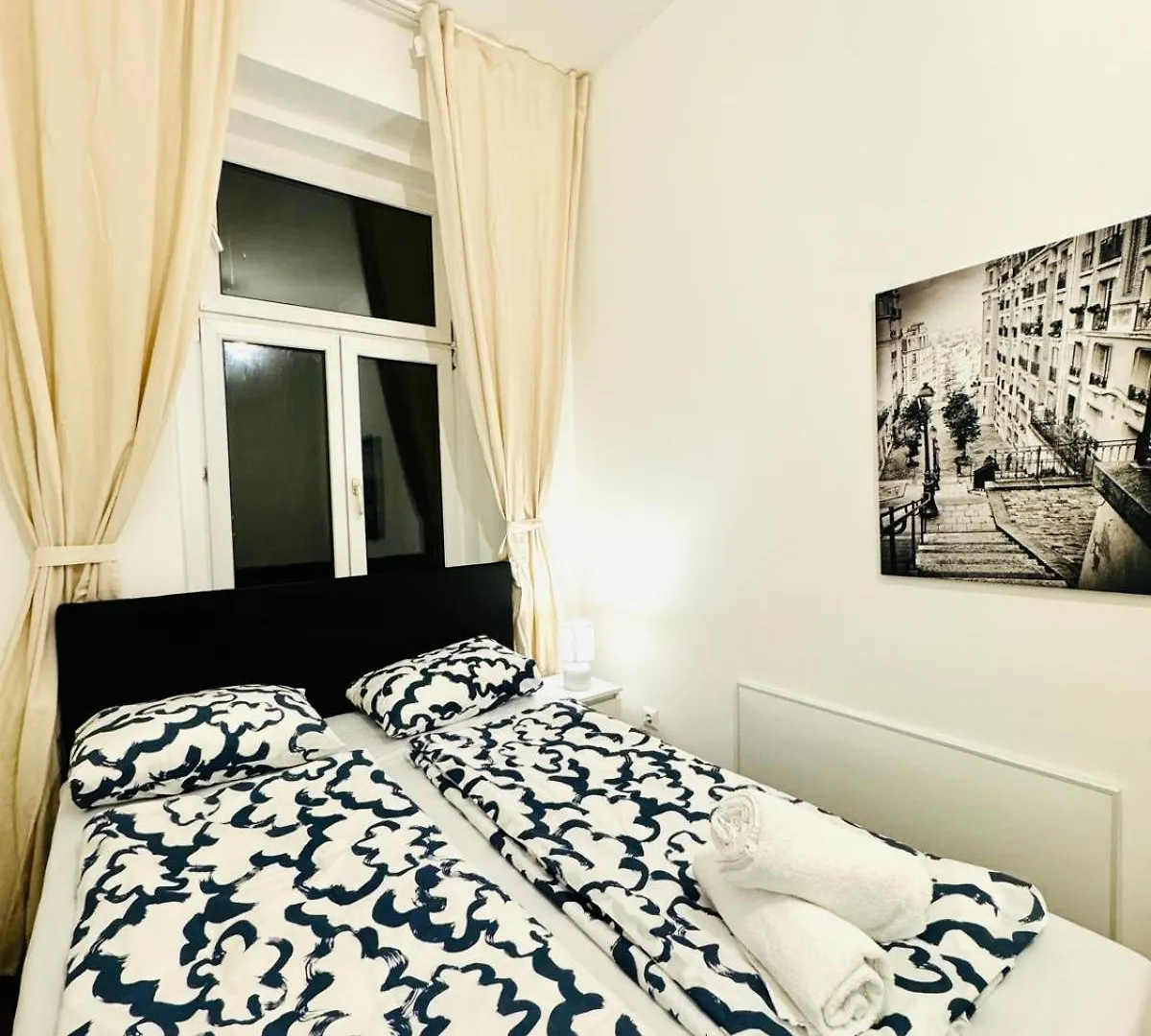 Apartamento Charming 5Br Shared Apt, Minutes From Atzgersdorf Viena Austria