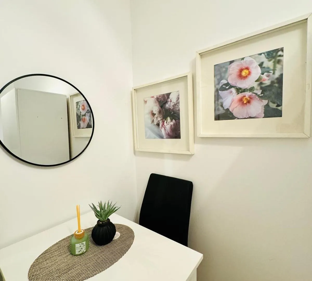 Charming 5Br Shared Apt, Minutes From Atzgersdorf Vienna Apartment