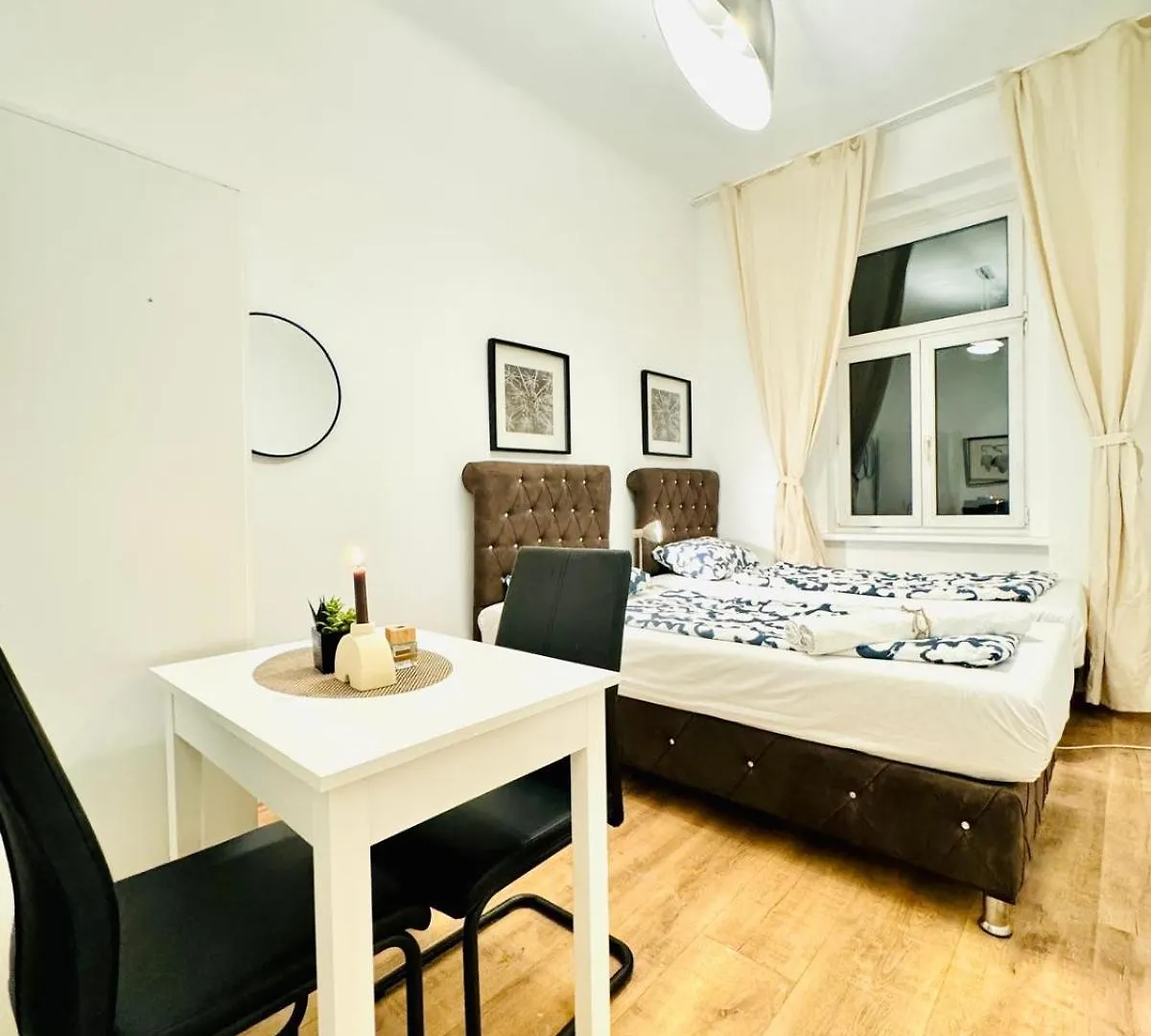 Charming 5Br Shared Apt, Minutes From Atzgersdorf Vienna 0*,