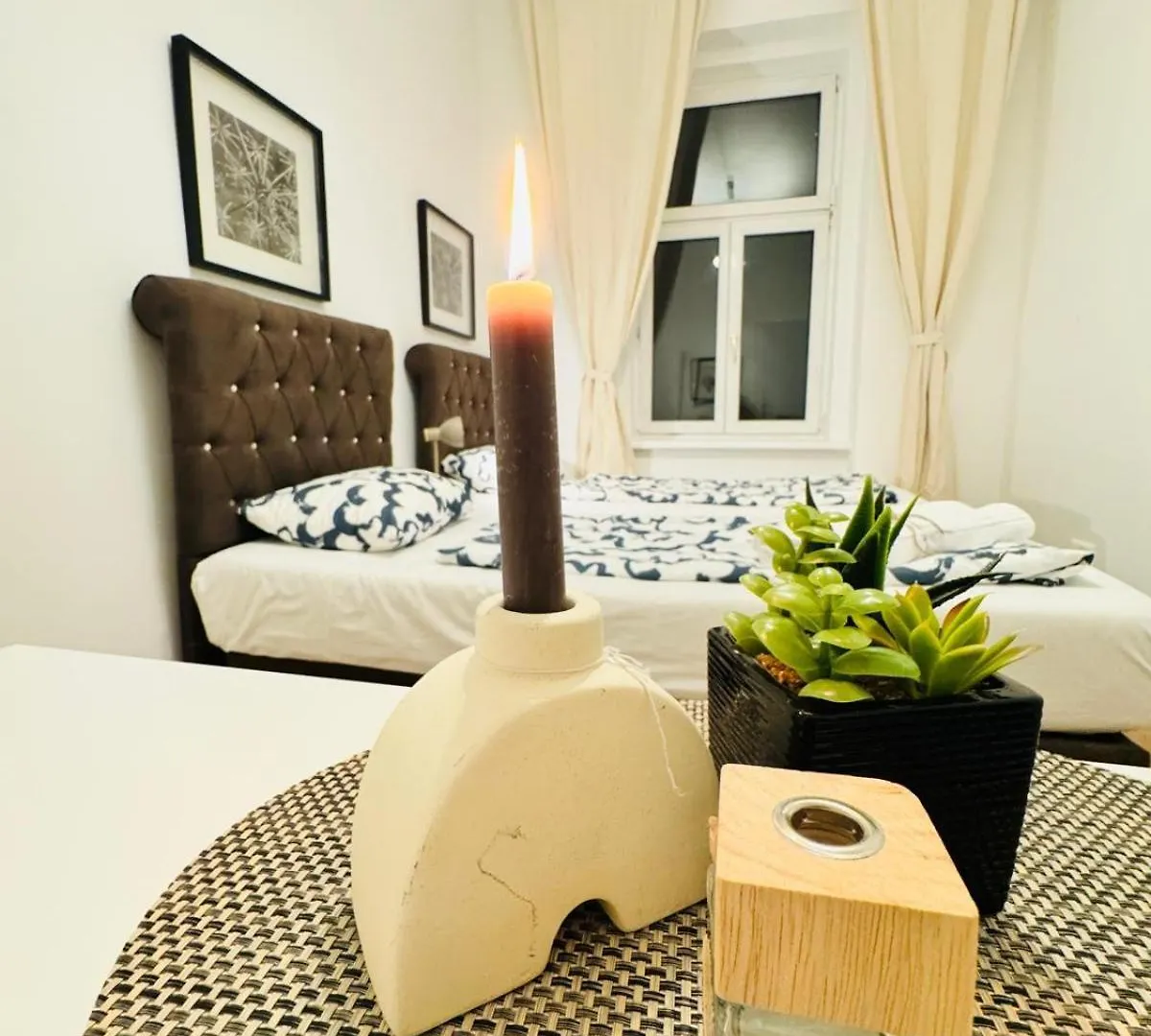 Apartment Charming 5Br Shared Apt, Minutes From Atzgersdorf Vienna