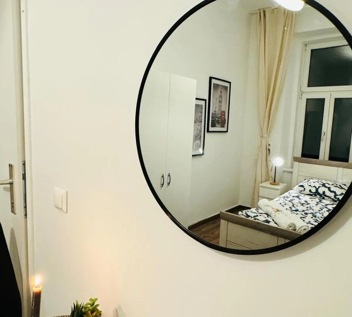 Apartment Charming 5Br Shared Apt, Minutes From Atzgersdorf Vienna